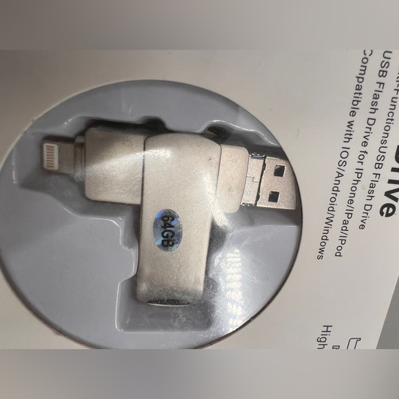 NIB Multi Functions USB Flash Drive - Picture 5 of 10